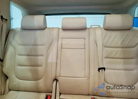 2012 Volkswagen Touareg V6 из США, поврежденный, VIN WVGEF9BP7CD009953